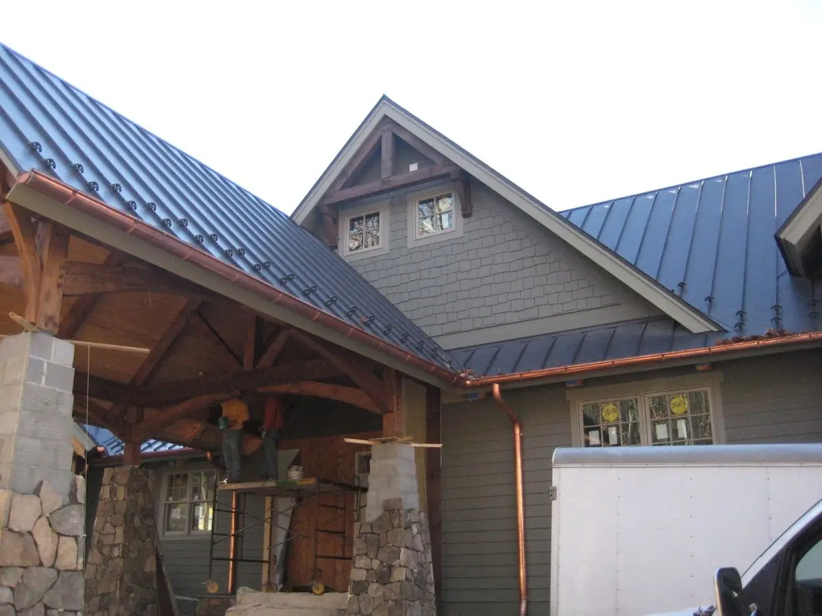 Craftsman Roofing team delivering quality roofing work in Jefferson City